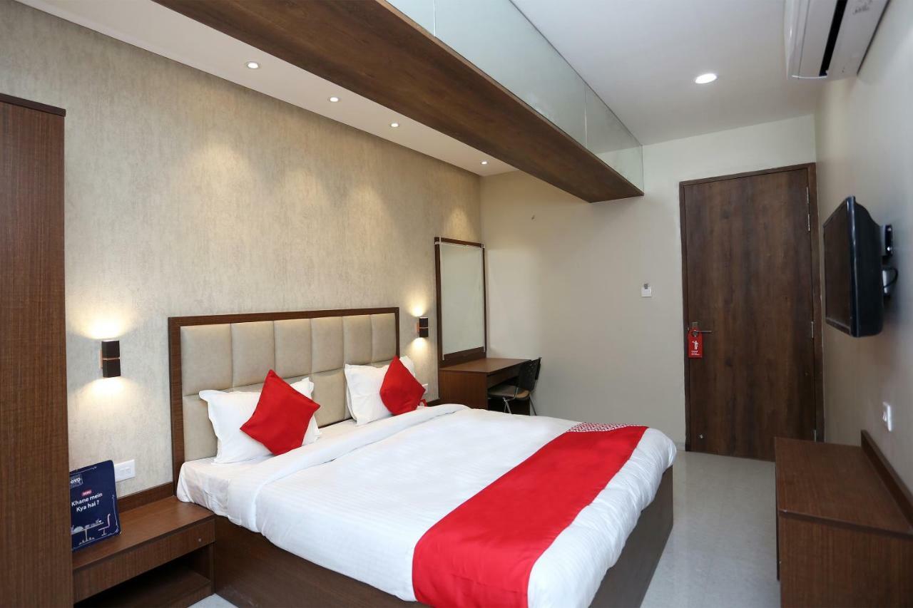 Oyo 37673 P2 Hotel Digha (West Bengal)